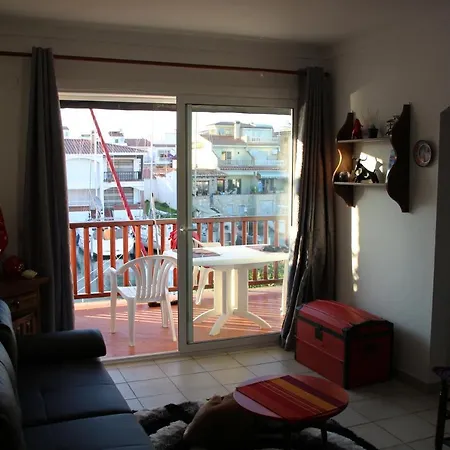 Apartment Empuria Empuriabrava
